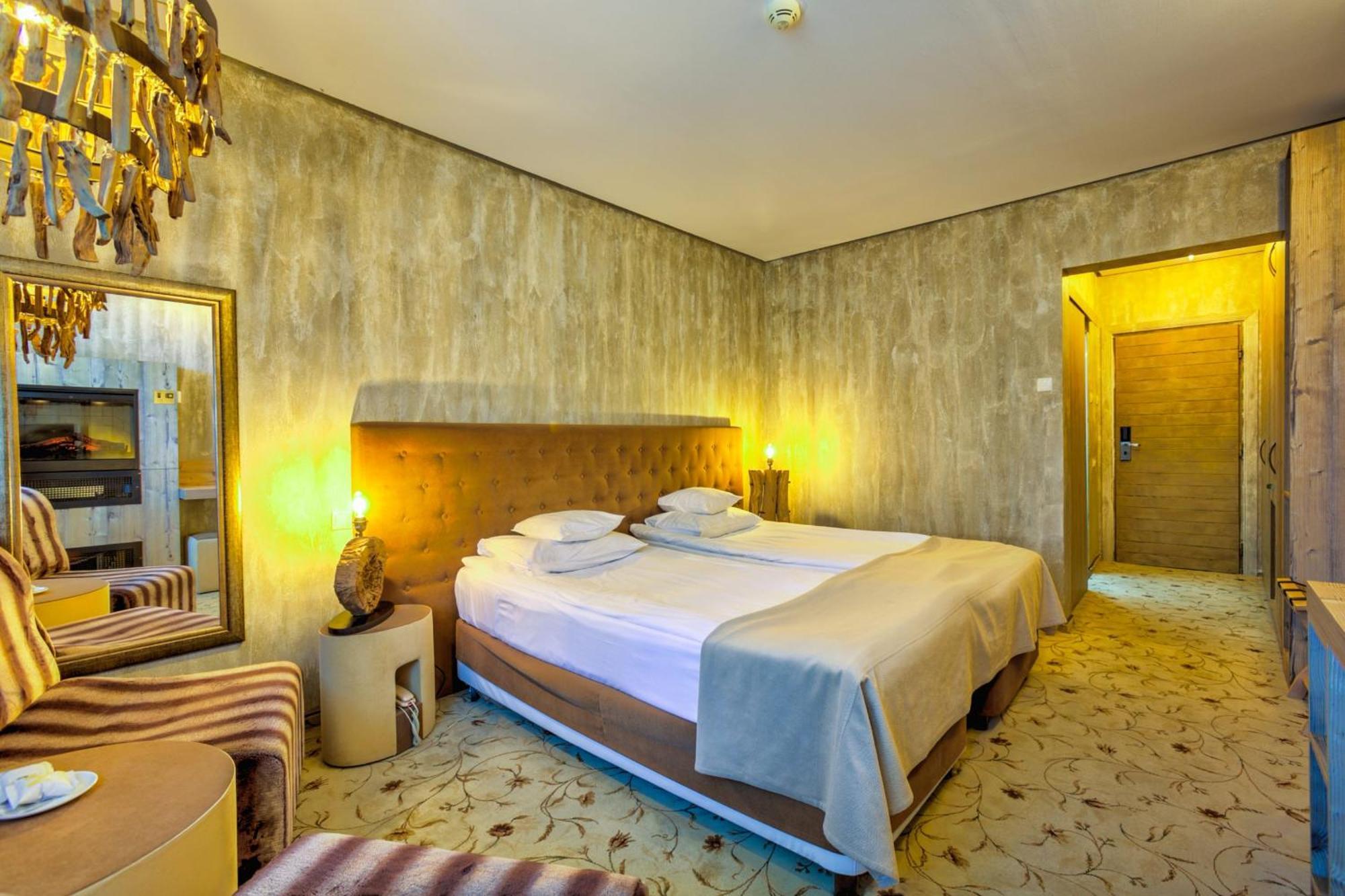 Alpin Resort Hotel Poiana Brasov Exteriör bild
